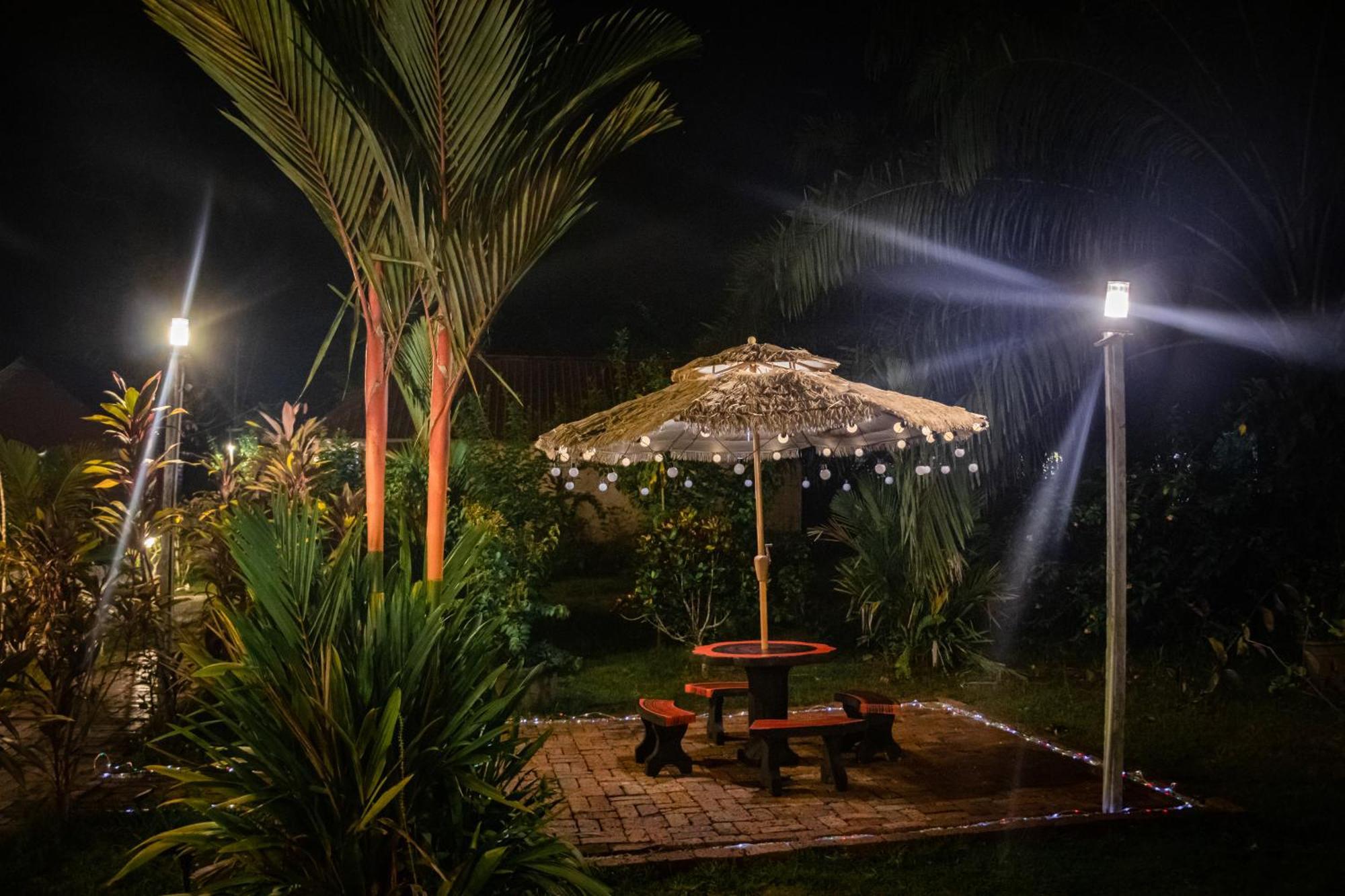 Timba Garden Free Town And Jetty Transport Hotel Semporna Exterior photo
