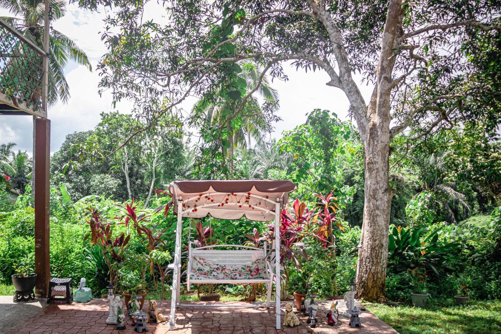 Timba Garden Free Town And Jetty Transport Hotel Semporna Exterior photo